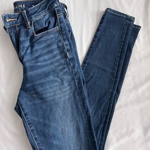 American Eagle Size 6 Long